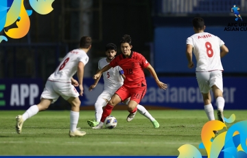 
                VIDEO: Thua bạc nhược Iran, Hàn Quốc đụng Thái Lan ở giải châu Á
            