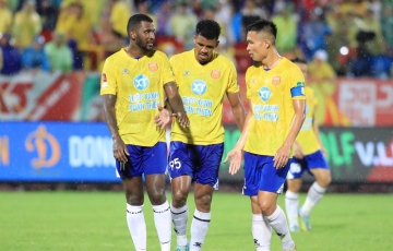 
                Chiêu mộ D.Coutinho, CLB Nam Định vươn lên top 1 V-League
            