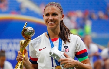 
                Đối thủ số 1 ĐT Việt Nam lo sốt vó trước thềm World Cup
            