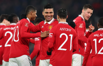 Trước đại chiến Sevilla, 2 sao MU nhận cảnh báo từ UEFA
