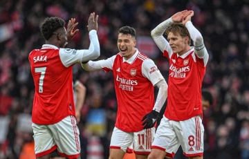 Arsenal mất điểm, bộ đôi ngôi sao vẫn tạo ra kỳ tích chỉ Rooney - Ronaldo từng làm được