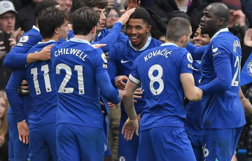 
                Chelsea ‘buông xuôi’ trụ cột, MU và Man City đại chiến
            
