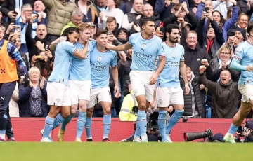 Man City đút túi số tiền cực khủng nếu giành cú ăn ba