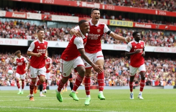 Arsenal về nhì tại Ngoại hạng Anh: Thành công hay thất bại?