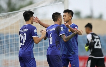 NÓNG: Cựu vương V-League đứng trước nguy cơ giải thể?
