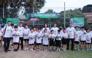 
                Hai quả bóng vàng Việt Nam làm điều đặc biệt trong ngày hội phong trào của AFC
            