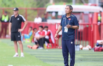 
                HLV Mai Đức Chung ra yêu cầu cho ĐT nữ Việt Nam tại bán kết SEA Games
            