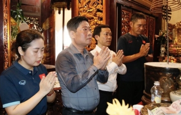 Tuyển Việt Nam làm điều đặc biệt trước giải châu Á