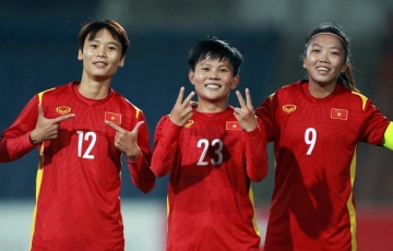 
                HLV ĐT nữ Việt Nam chỉ thẳng cầu thủ ghi bàn tại World Cup 2023
            
