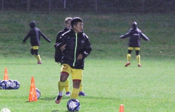 
                VIDEO: ĐT nữ Việt Nam tập luyện ngay sau khi trở lại Auckland
            