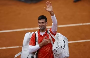 
                Cựu số 1 quần vợt thế giới Novak Djokovic tiếp tục rớt hạng
            
