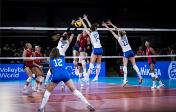 Trực tiếp bóng chuyền nữ thế giới VNL 2023: Serbia vs Mỹ, 21h00 ngày 31/5
