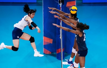 
                Link xem trực tiếp bóng chuyền nữ VNL 2023 ngày 3/6: Hàn Quốc vs HCV Olympic
            