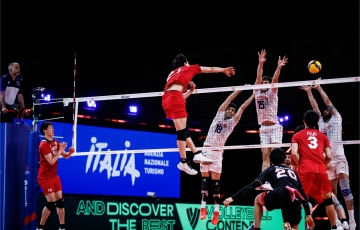 
                Lịch thi đấu bóng chuyền nam VNL 2023 ngày 5/6: Iran vs Nhật Bản
            