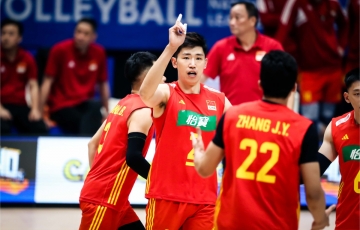 
                Trực tiếp bóng chuyền nam VNL 2023: Nhật Bản vs Trung Quốc, 18h00 ngày 4/7
            
