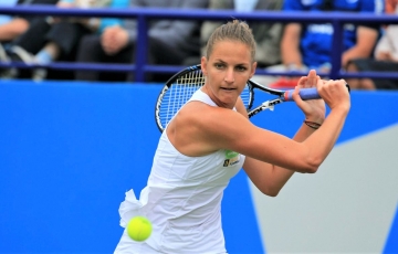 
                Giải quần vợt Wimbledon 2023: Cựu số 1 đơn nữ thế giới bị loại sốc từ vòng 1
            