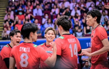 
                Lịch thi đấu bóng chuyền nam VNL 2023 ngày 8/7: Nhật Bản gặp ĐKVĐ thế giới
            