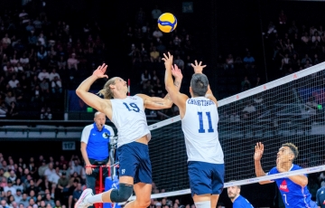 
                Link xem trực tiếp bóng chuyền nam VNL 2023 ngày 10/7: Mỹ vs Bulgaria
            