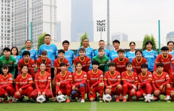 HLV ĐT Việt Nam nhắc tới cầu thủ nhập tịch trước SEA Games 32