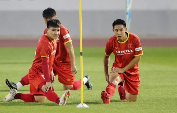 
                Đội trưởng ĐT Việt Nam sang Hàn Quốc
            