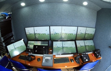 
                FIFA giúp sức, VAR sắp được sử dụng tại Việt Nam
            