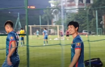
                VIDEO: Những bước chạy đầu tiên của Công Phượng cùng ĐT Việt Nam
            