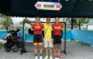 Đại diện Việt Nam vô địch châu Á đầy ngoạn mục