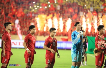 
                Đã rõ khả năng CAHN chia tay tiền vệ ĐT Việt Nam
            