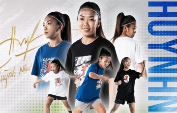 
                Huỳnh Như tặng quà ý nghĩa trước World Cup
            