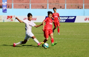 
                Đàn em Văn Toàn, Công Phượng thẳng tiến vào bán kết
            