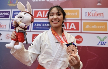 
                Võ sĩ Việt Nam báo tin cực vui sau tấm Huy chương SEA Games đầu tiên
            