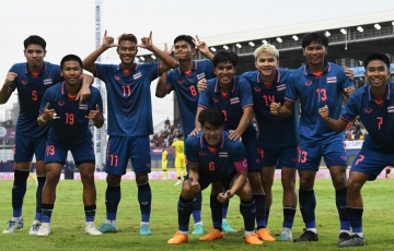 
                CĐV Thái bất ngờ gọi tên Việt Nam sau trận thắng Malaysia
            