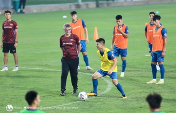 
                HLV Philippe Troussier ra quyết định quan trọng tại ĐT Việt Nam
            