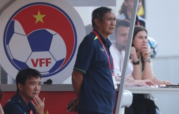 
                HLV Mai Đức Chung lên tiếng về nhầm lẫn ở ĐT nữ Việt Nam
            