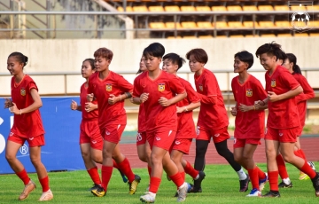 
                Bại tướng của ĐT nữ Việt Nam gọi đội hình ‘khủng’ chuẩn bị cho SEA Games
            