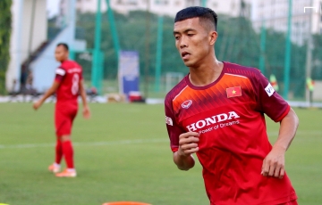Cựu tuyển thủ Việt Nam bất ngờ tuyên bố giải nghệ