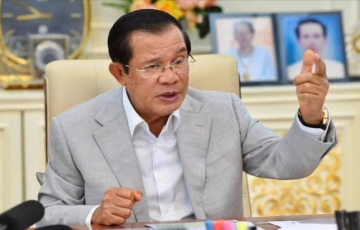 Thủ tướng Campuchia đề nghị Chủ tịch LĐBĐ không từ chức