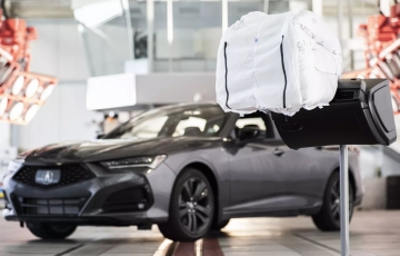 Kỹ sư Honda giành giải thưởng an toàn danh giá nhờ phát minh túi khí găng bóng chày