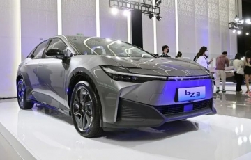 
                Sedan điện đầu tiên của Toyota “cháy hàng” ngay trong ngày đầu mở bán
            