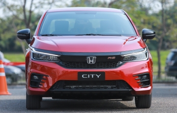Phân khúc sedan hạng B tháng 4/2023: Honda City “soán ngôi” Hyundai Accent