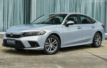 Ngồi hàng ghế sau trên xe sedan liệu có thực sự an toàn?