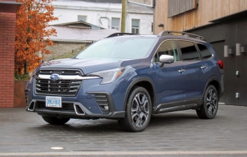 Đối thủ của Ford Explorer sắp về Việt Nam: Kích cỡ “khủng long”, giá khó dưới 2 tỷ đồng