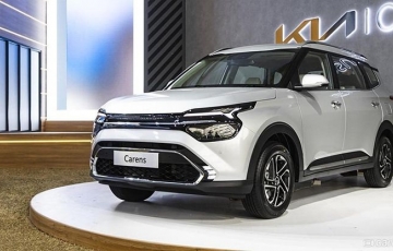 Đối thủ của Mitsubishi Xpander giảm giá mạnh, cao nhất lên tới 60 triệu đồng
