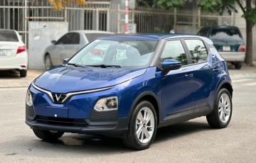 Xe điện VinFast VF 5 “siêu lướt” mới đi vỏn vẹn hơn 10km được rao bán với giá khó tin