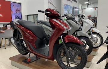 
                Giá xe Honda SH giảm sâu, có mẫu bán dưới mức đề xuất hàng chục triệu đồng
            