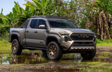 Mẫu bán tải cỡ trung bán chạy nhất 2022 của Toyota ra mắt thế hệ mới