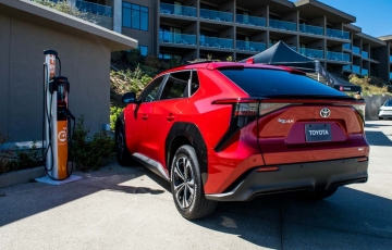
                Lộ bằng chứng cho thấy lý do Toyota chậm chạp gia nhập cuộc đua xe điện
            