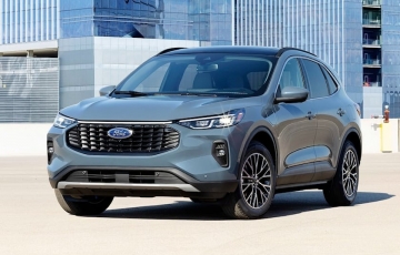 Ford thu hồi hơn 120.000 xe do nguy cơ hỏa hoạn