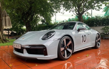 
                Siêu phẩm hàng độc Porsche 911 của Vua Cà phê Việt Nam đã ra biển số
            