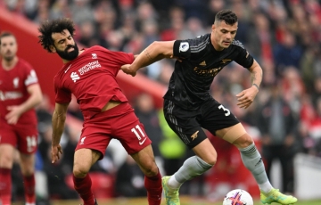 
                Đánh rơi chiến thắng tại Anfield, Arsenal đánh mất lợi thế đua vô địch với Man City
            